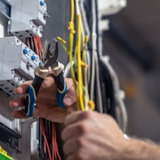 Award-Winning-Metairie-Electrician-Provided-Top-Quality-Electrical-Repairs-to-Homeowners-on-Clearview-Blvd 0