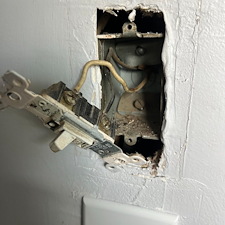 Electrical-Rewiring-and-Repairs-in-Metairie-LA-by-MK-Electric-Man 0