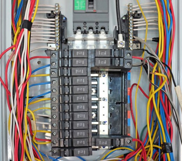 Electrician in Metairie, LA. Providing Electric Panel Ugrades In the Delta, Metairie Neighborhood 