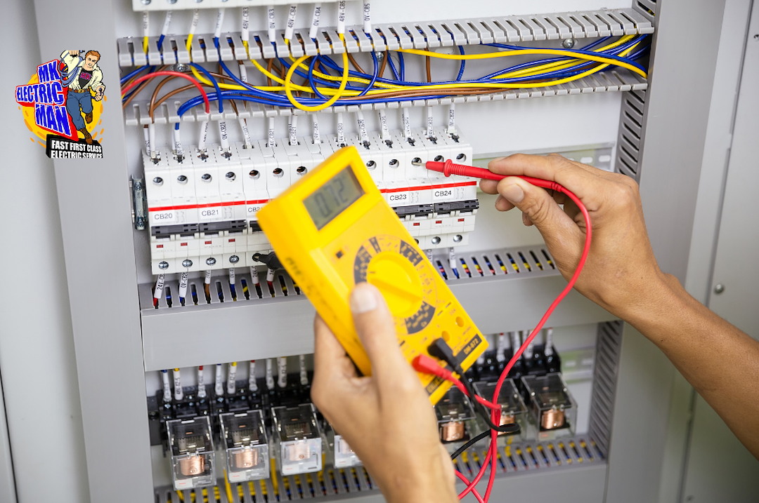 Electrician in Metairie Providing Same Day Meter Socket Installation to Homeowner in Country Club Estates