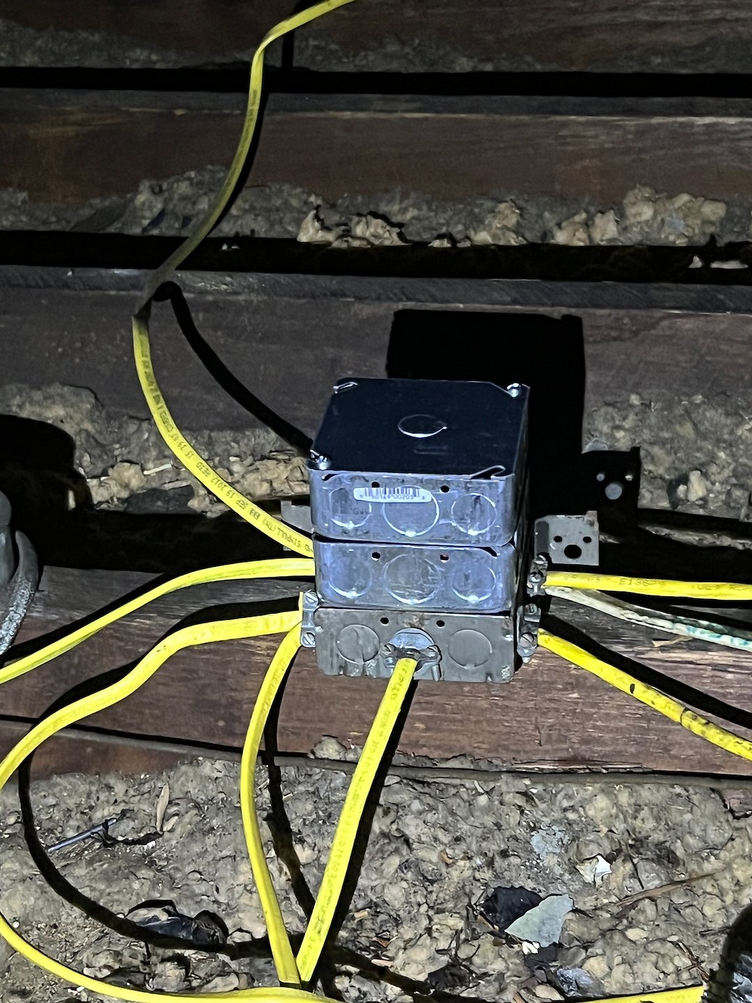 Emergency Troubleshooting and Electrical Repair Service in Metairie, LA by MK Electric Man Thumbnail