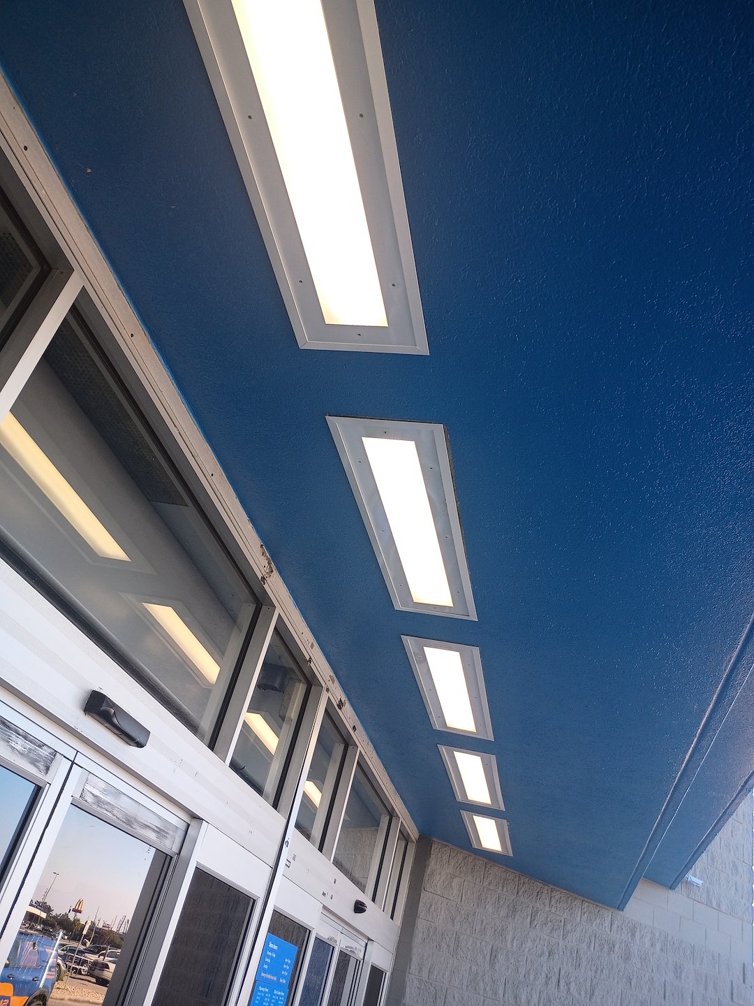 Expert Commercial Electrician in Elmwood, LA Thumbnail