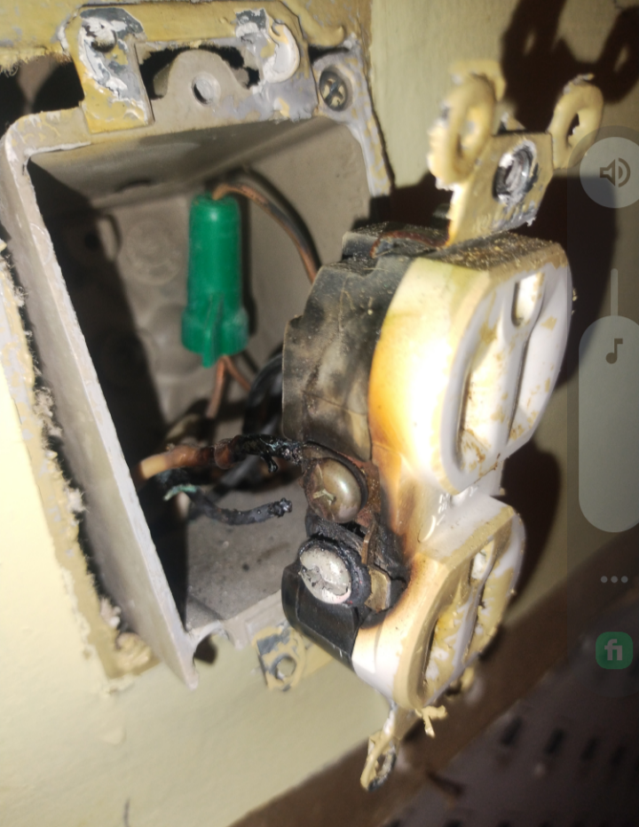 Expert Local Residential Licensed Electrician in River Ridge, LA Thumbnail