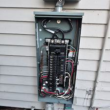 Professional-Electrical-Installation-Services-in-Metairie-LA 0