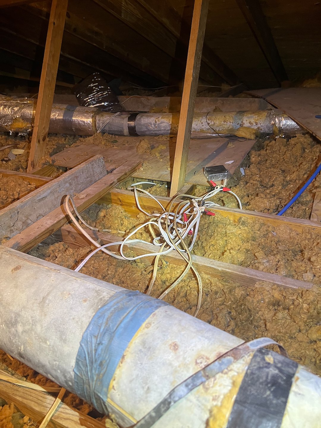 Professional Power Outage Restoration With Expert Electrical Wiring Repairs By MK Electric Man, Metairie LA. Electrician