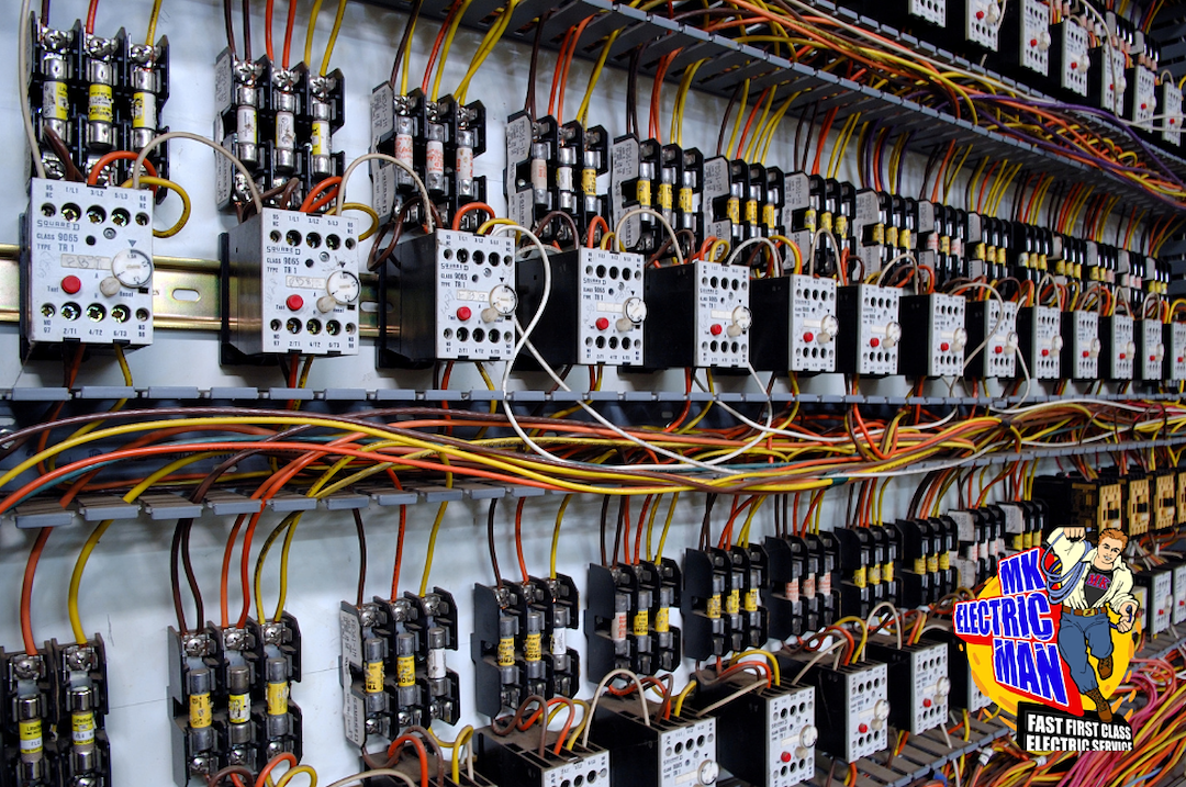 Top Rated Electrician Delivers Top Quality Circuit Breaker Repairs in the Lakeside, Metairie Neighborhood